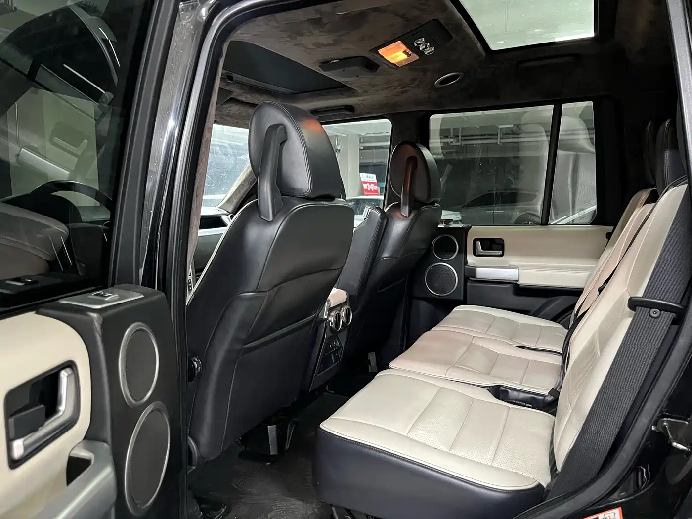 Land Rover Discovery 2005 Model 4.0 SC V6 HSE фото 6