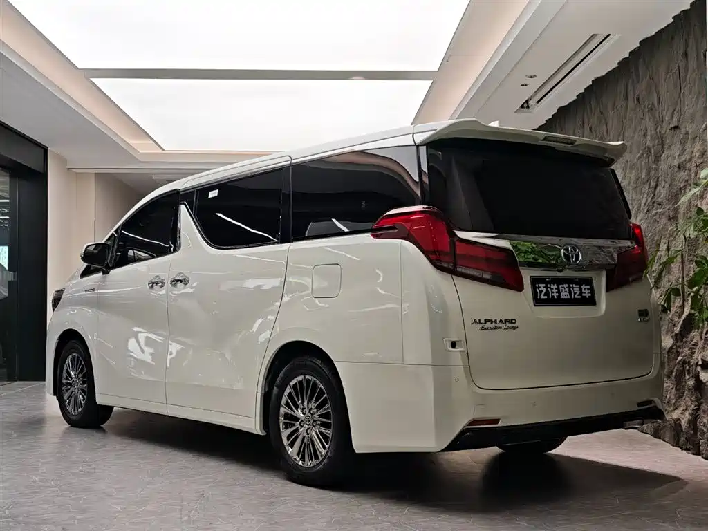 Toyota Alphard 2021 Hybrid 2.5L Premium фото 19