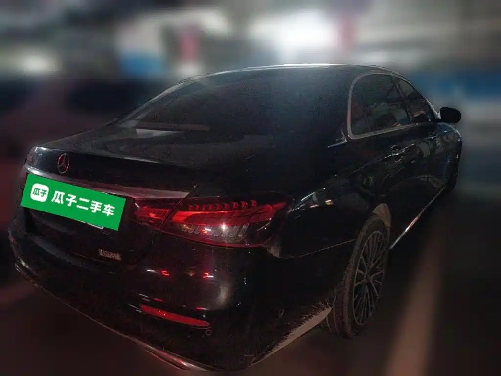 Photo 6 - Mercedes-Benz E-Class