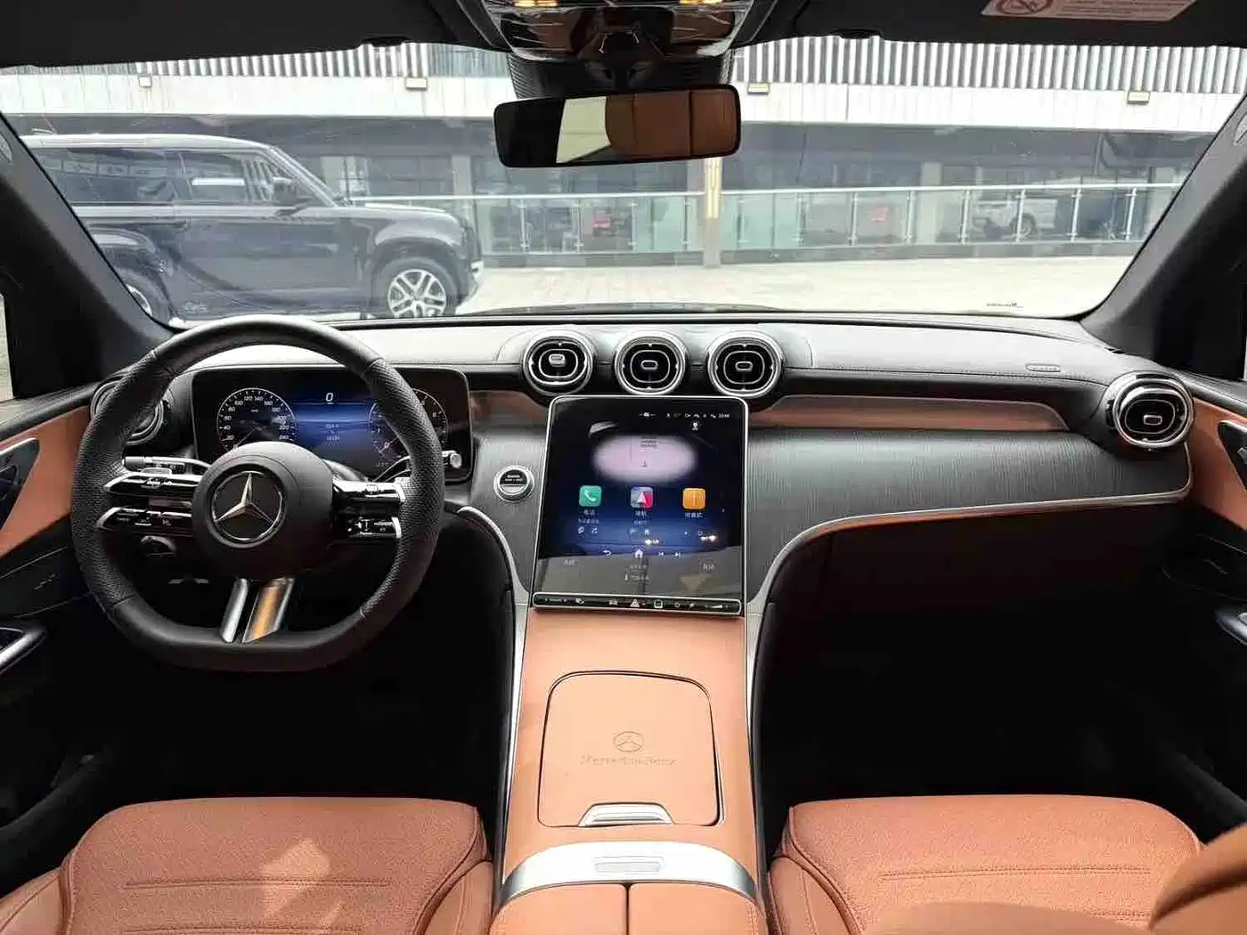 Mercedes-Benz GLC 2025 2025 Model Year GLC 260 L 4MATIC Luxury