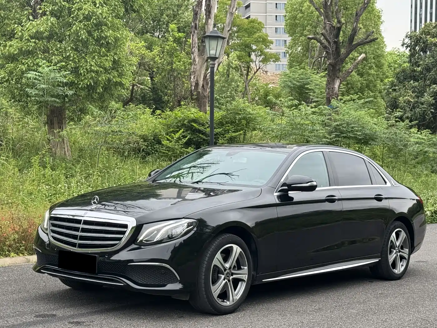 Mercedes-Benz E-Class 2019 E 260 L Sport фото 8