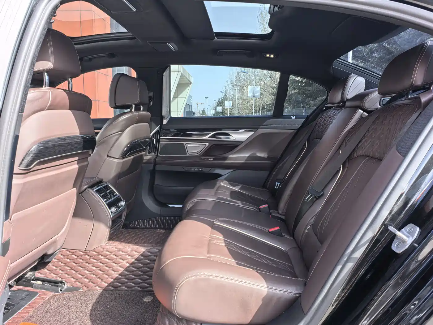 BMW 7 Series 2019 Facelift 730Li M Sport Package фото 7