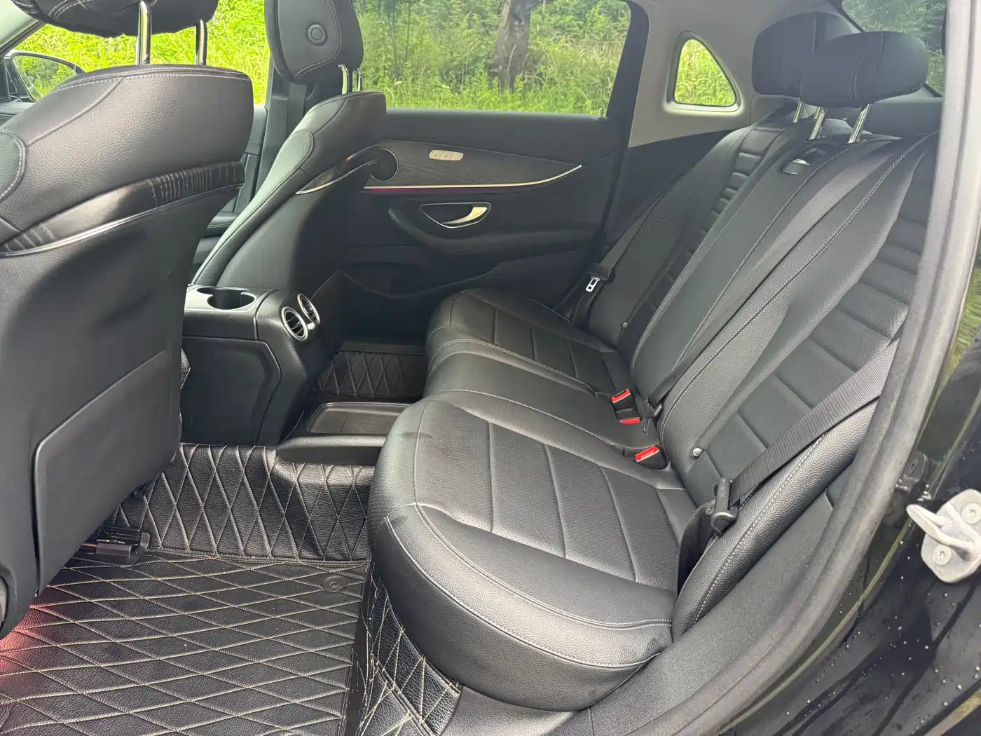 Mercedes-Benz E-Class 2019 E 260 L Sport фото 17