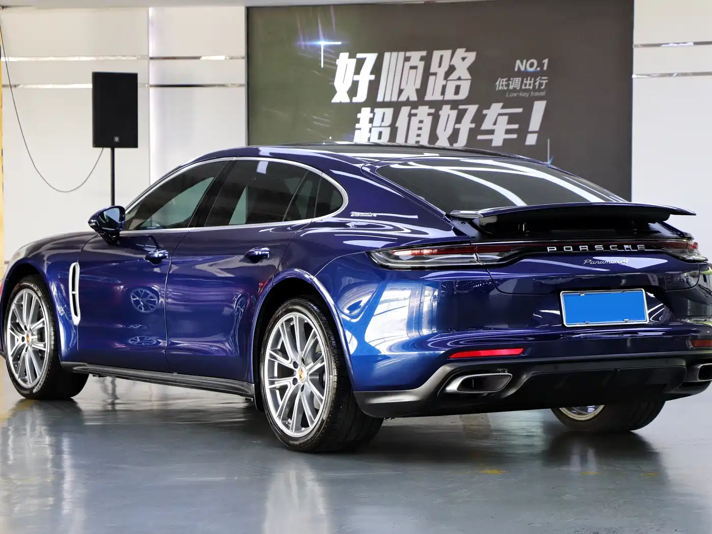 Porsche Panamera 2021 Panamera 4 Executive Long Wheelbase 2.9T фото 5