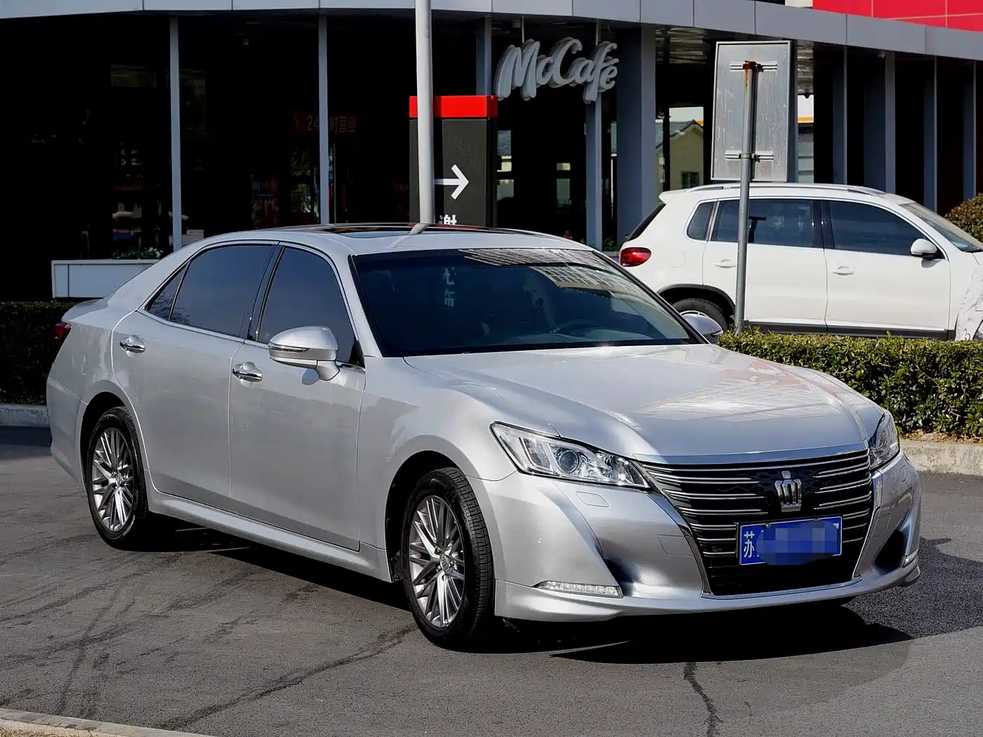 Toyota Crown 2017 2.0T Sport Edition фото 11