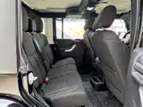 Фото 10 - Jeep Wrangler