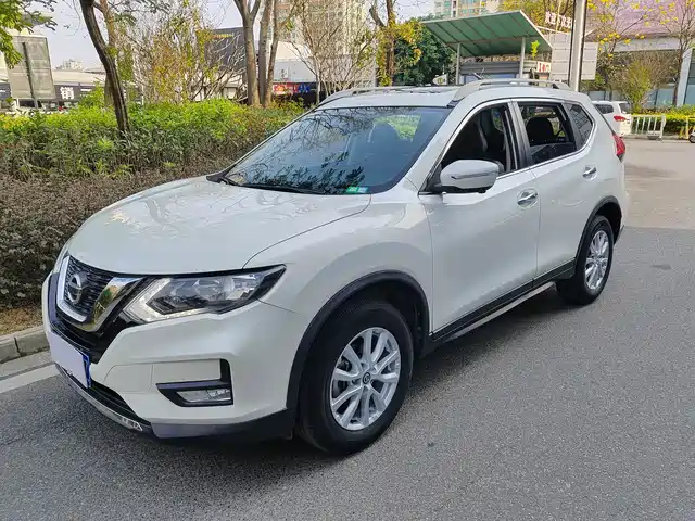 NISSAN QIJUN