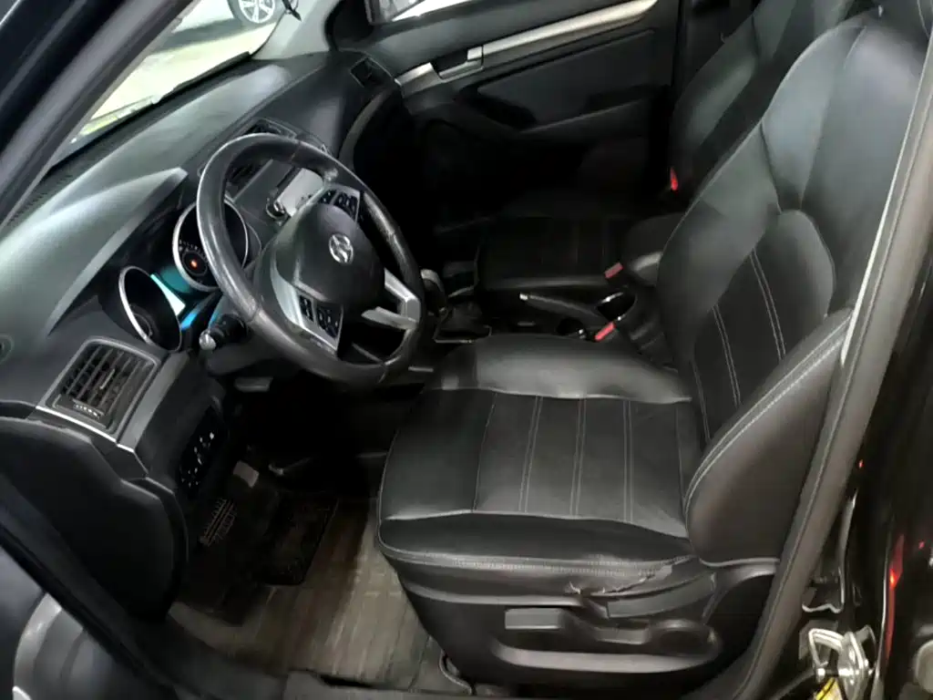 BAIC Senova X65 2015 2015 2.0T Automatic Comfort