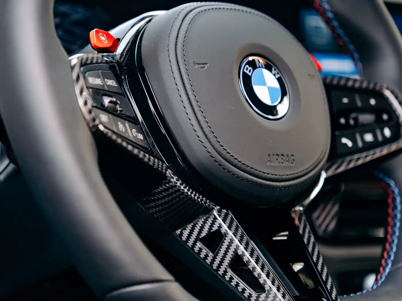 BMW M2 2024 M2 фото 11