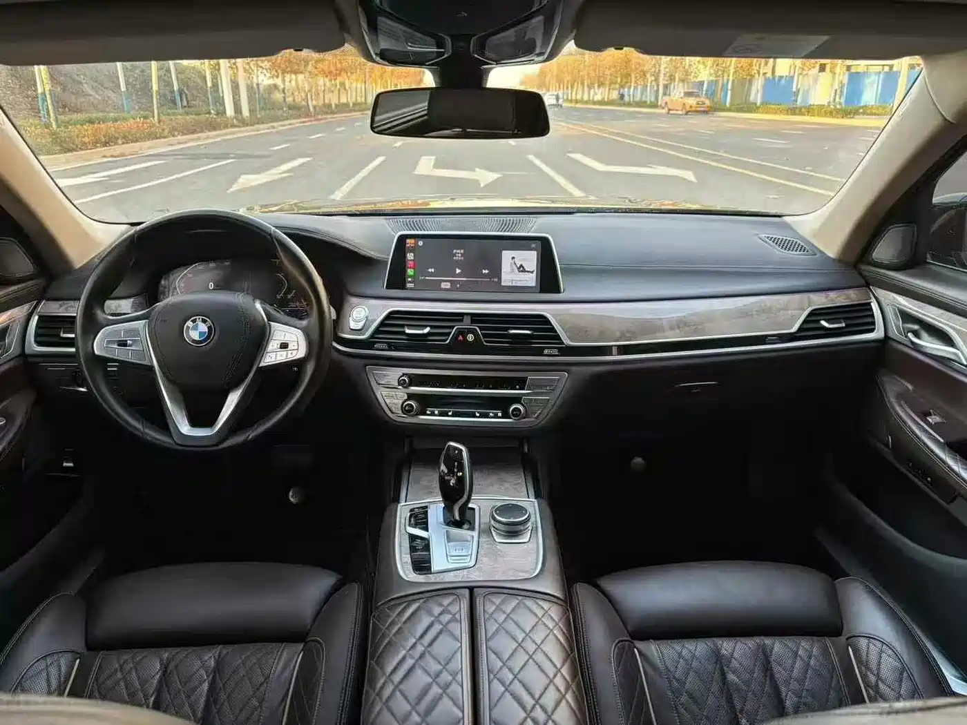 BMW 7 Series 2021 Model 730Li M Sport Package фото 5