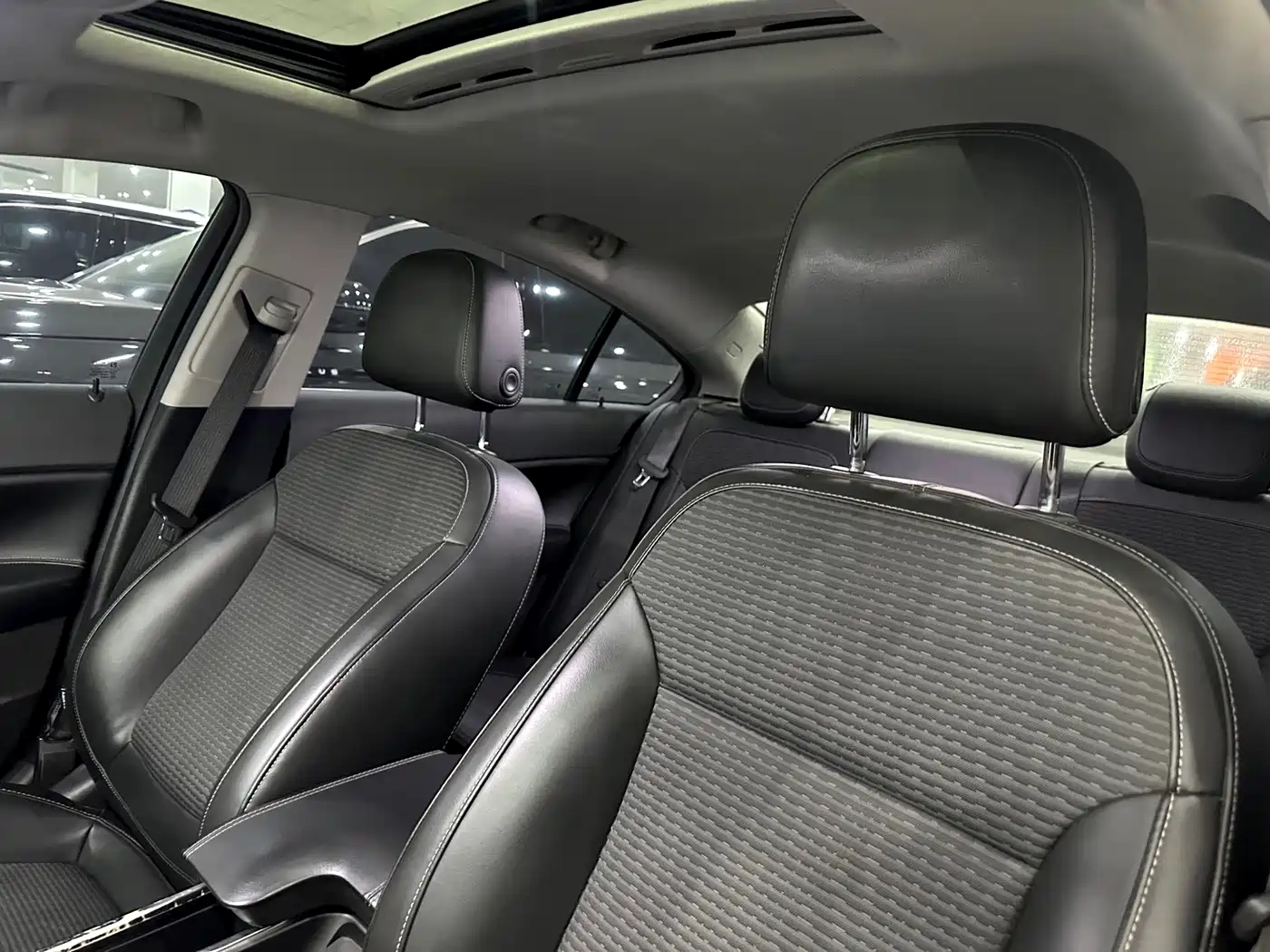 Buick Regal 2015 1.6T Leading Tech Edition фото 10