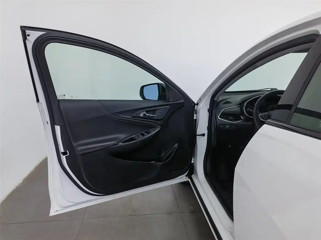 Chevrolet Malibu XL 2021 Model Redline 550T Auto Sharp Edition фото 8
