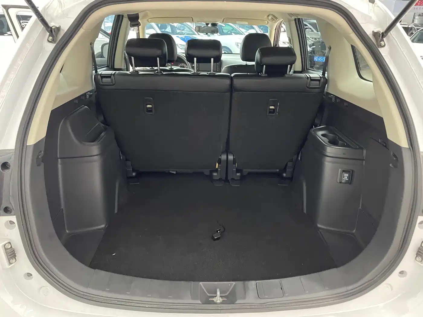 Mitsubishi Outlander 2022 2021 Facelift 2.0L 2WD Comfort Edition 5-Seater