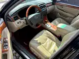 Фото 3 - Lexus LS
