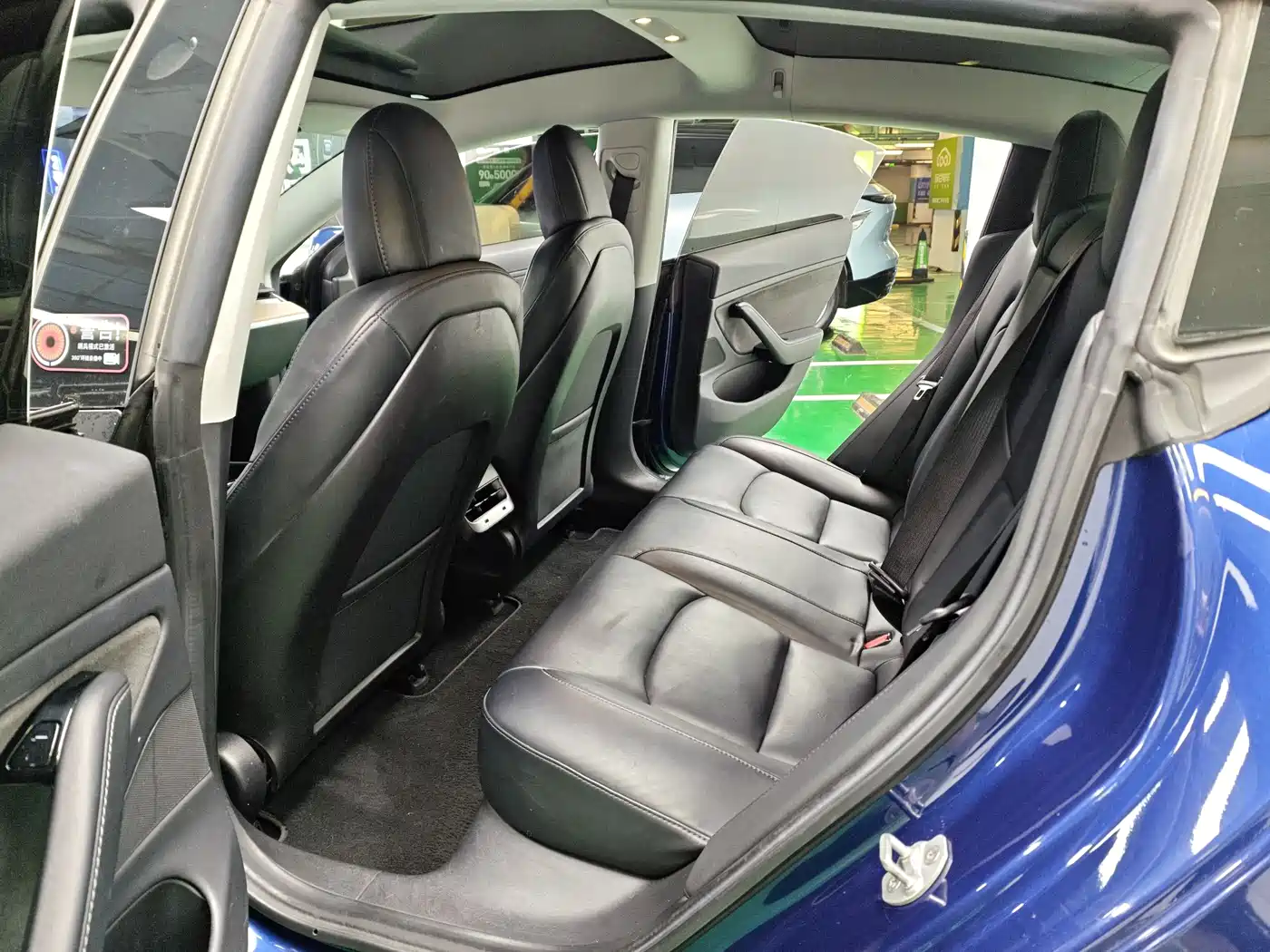 Tesla Model 3 (Import) 2019 2019 Long Range All-Wheel Drive Edition