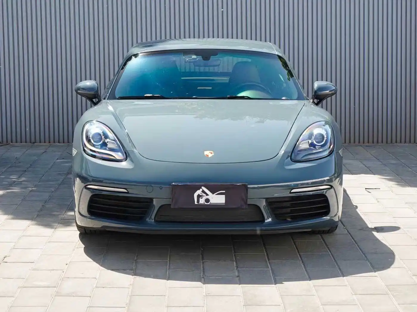 Porsche 718 2018 Cayman 2.0T фото 2
