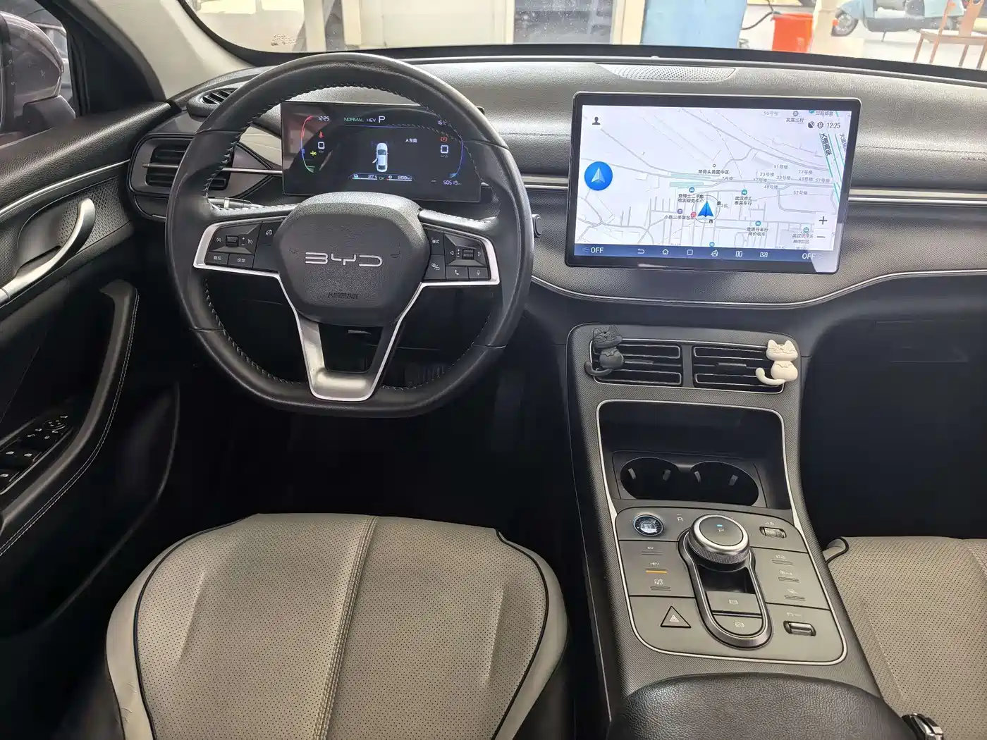 BYD Destroyer 05 2023 Champion Edition DM-i 120KM Premium фото 5