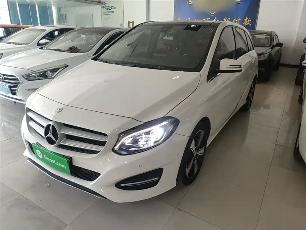 Mercedes-Benz B-Class 2016 B 200 Collector's Edition