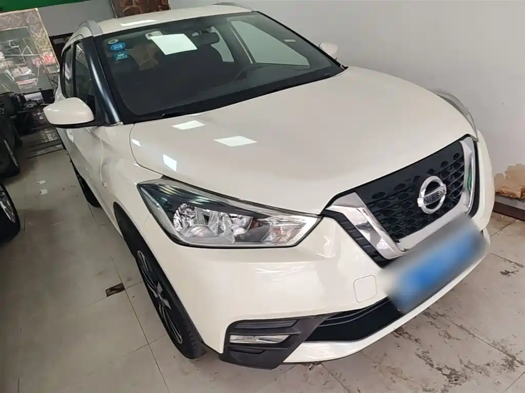Nissan Kicks 2018 2017 1.5L CVT Cool Edition