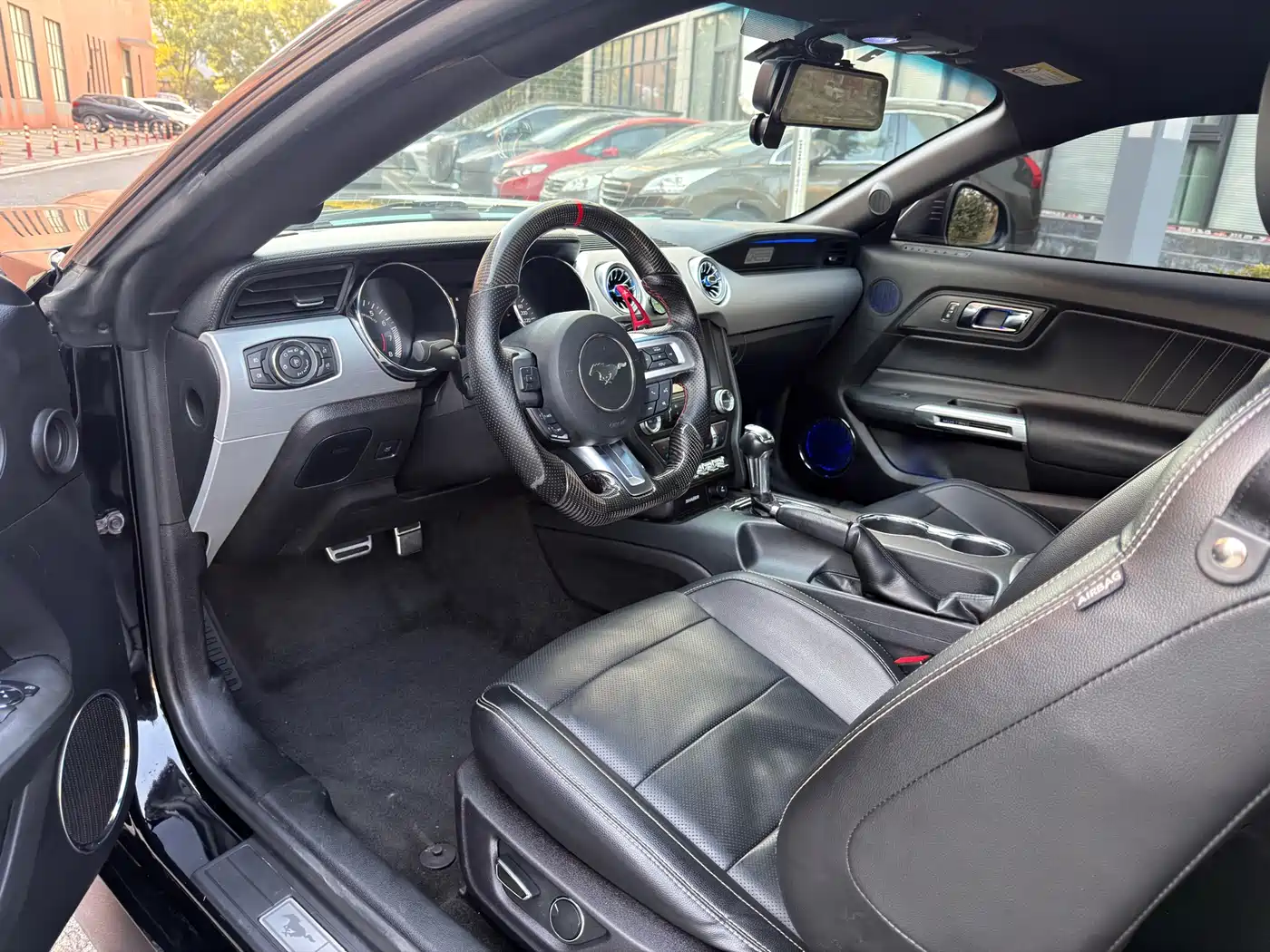 Ford Mustang 2017 2.3T Performance Edition фото 5