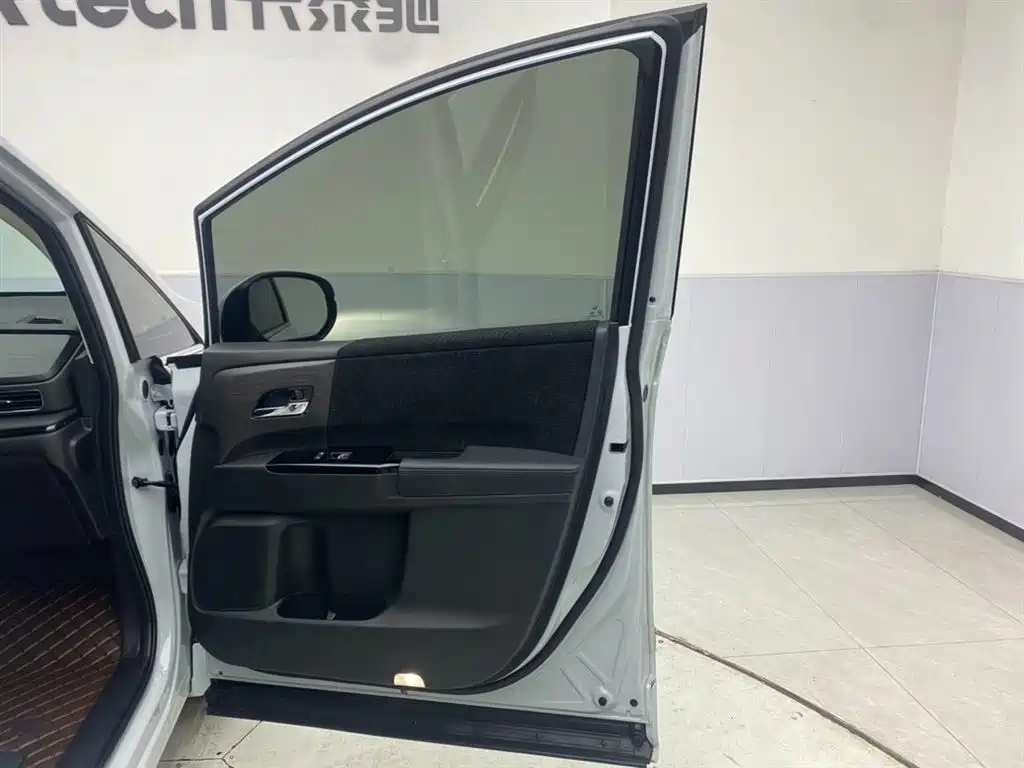 Honda Elysion 2025 2024 2.0L e:HEV Classic Edition