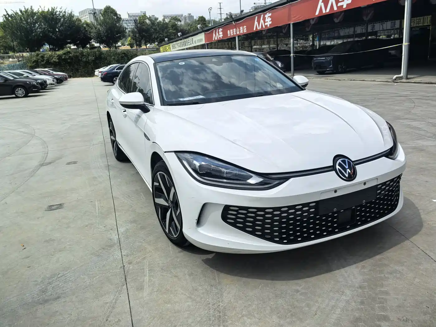 Volkswagen Lamando 2022 Lamando L 280TSI DSG Cool Edition фото 3