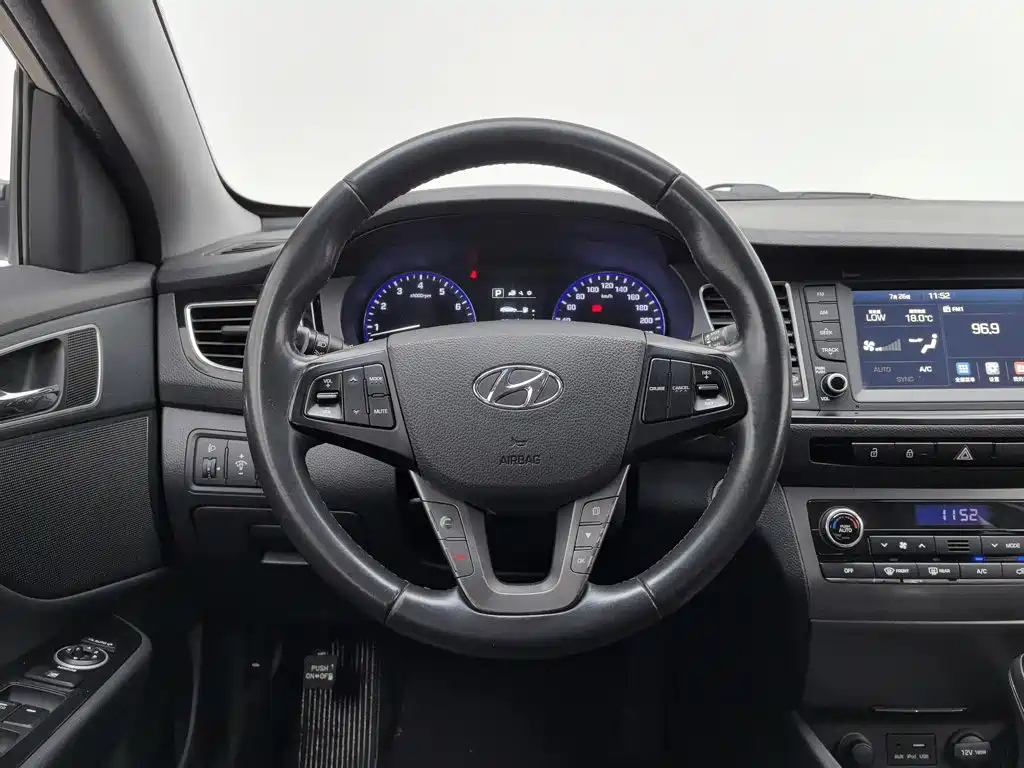 Фото 11 - Hyundai Mistra