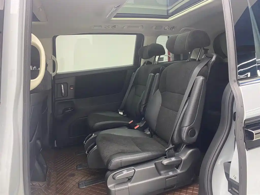 Honda Elysion 2025 2024 2.0L e:HEV Classic Edition