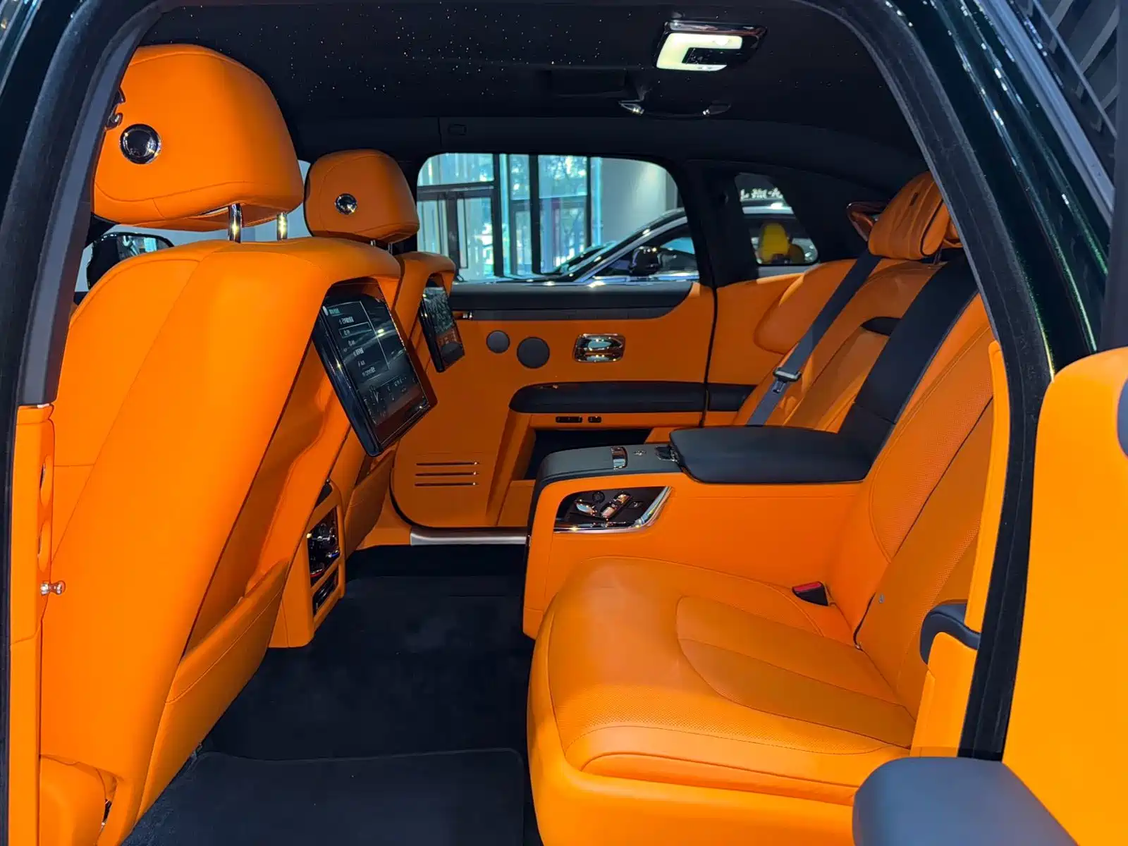 Фото 17 - Rolls-Royce Ghost
