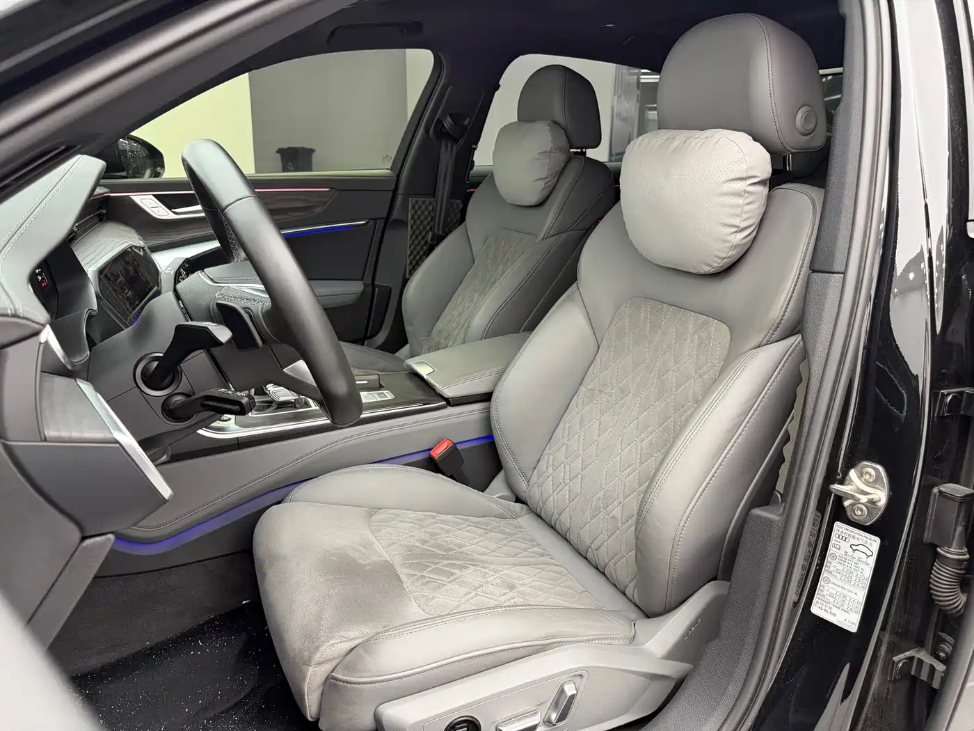 Audi A6L 2023 Facelift 45 TFSI quattro Exclusive Dynamic фото 6