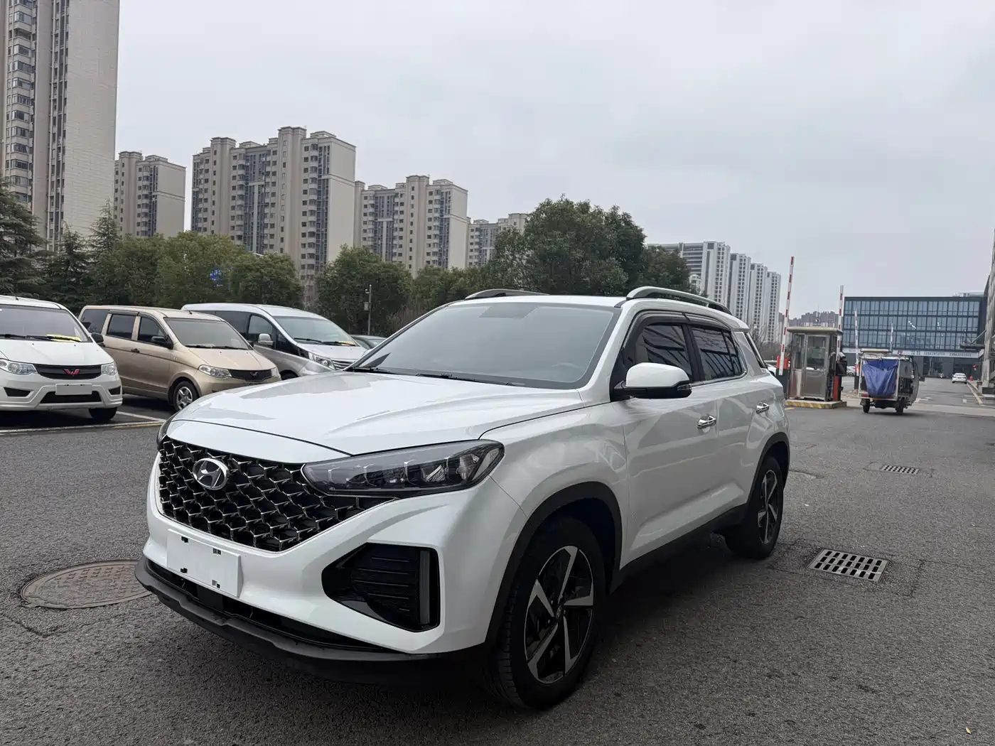 Hyundai Beijing Hyundai ix35 2021 2.0L Automatic 2WD GLS Leading Edition