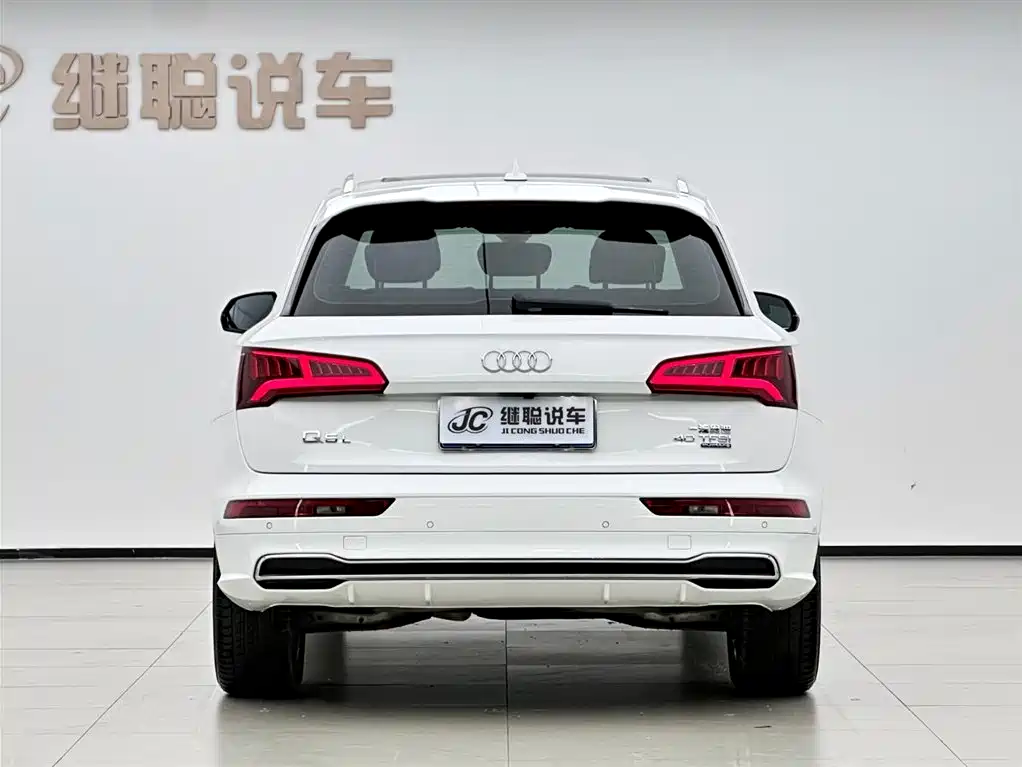 Audi Q5L 2018 40 TFSI Premium Fashion China VI фото 4