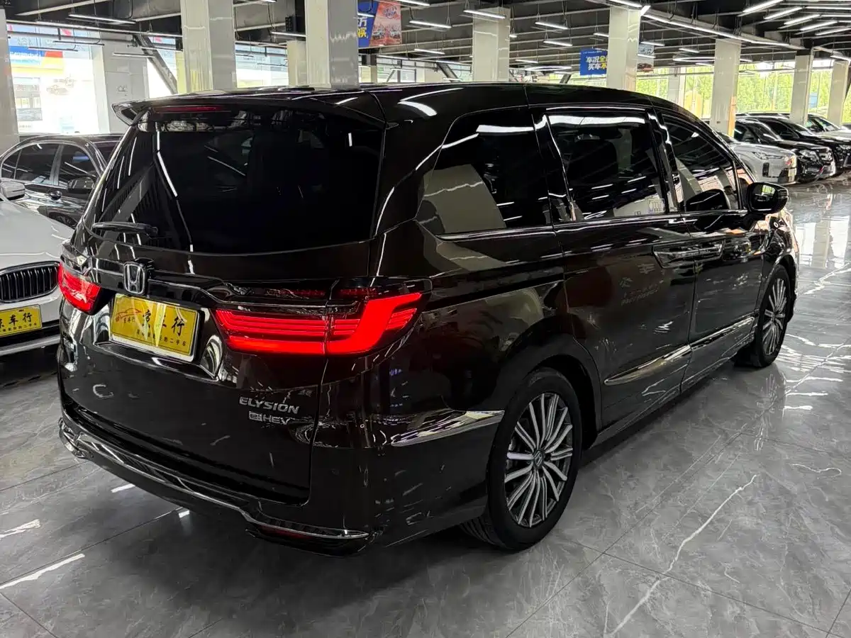 Honda Elysion 2024 2024 2.0L e:HEV Luxury Edition