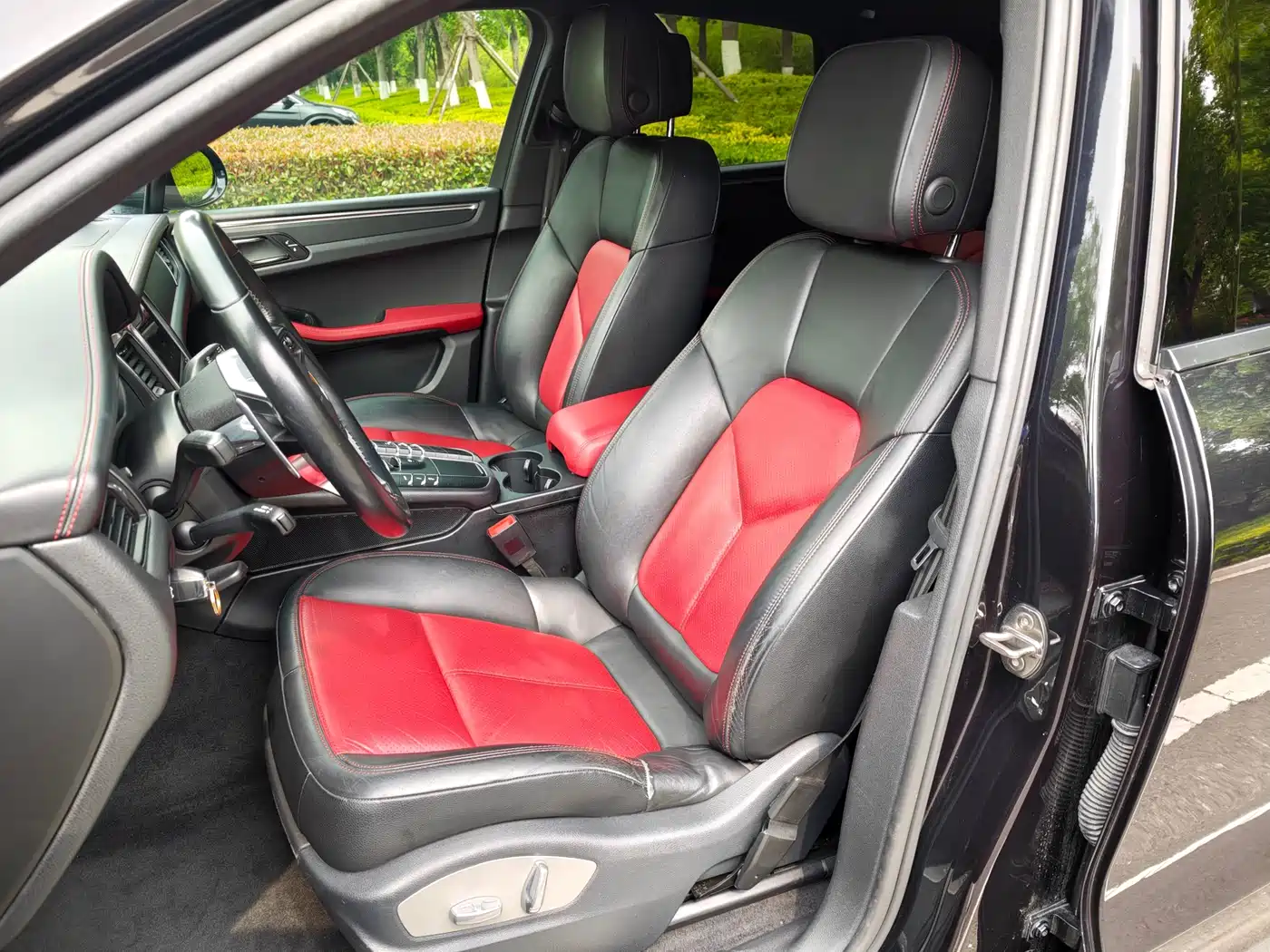Porsche Macan 2017 Macan 2.0T фото 11