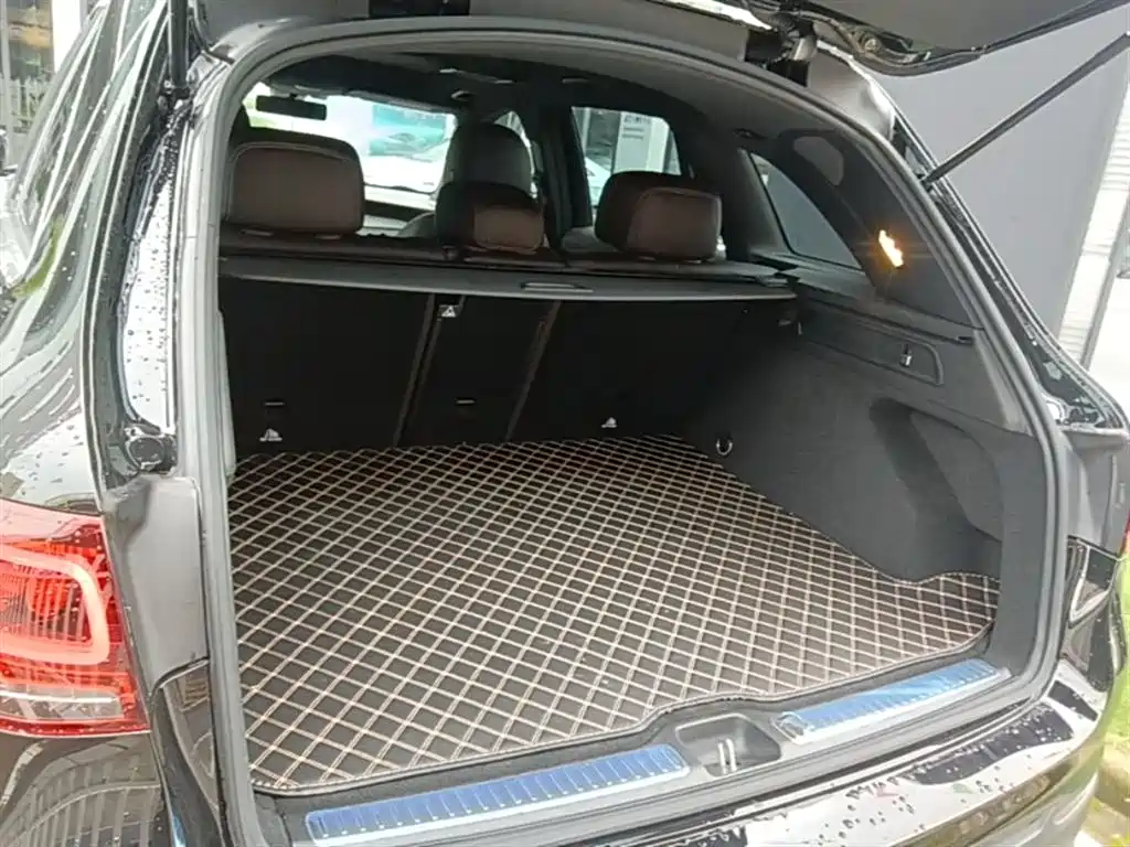 Mercedes-Benz GLC 2022 Facelift II GLC 260 L 4MATIC Sport Model фото 19