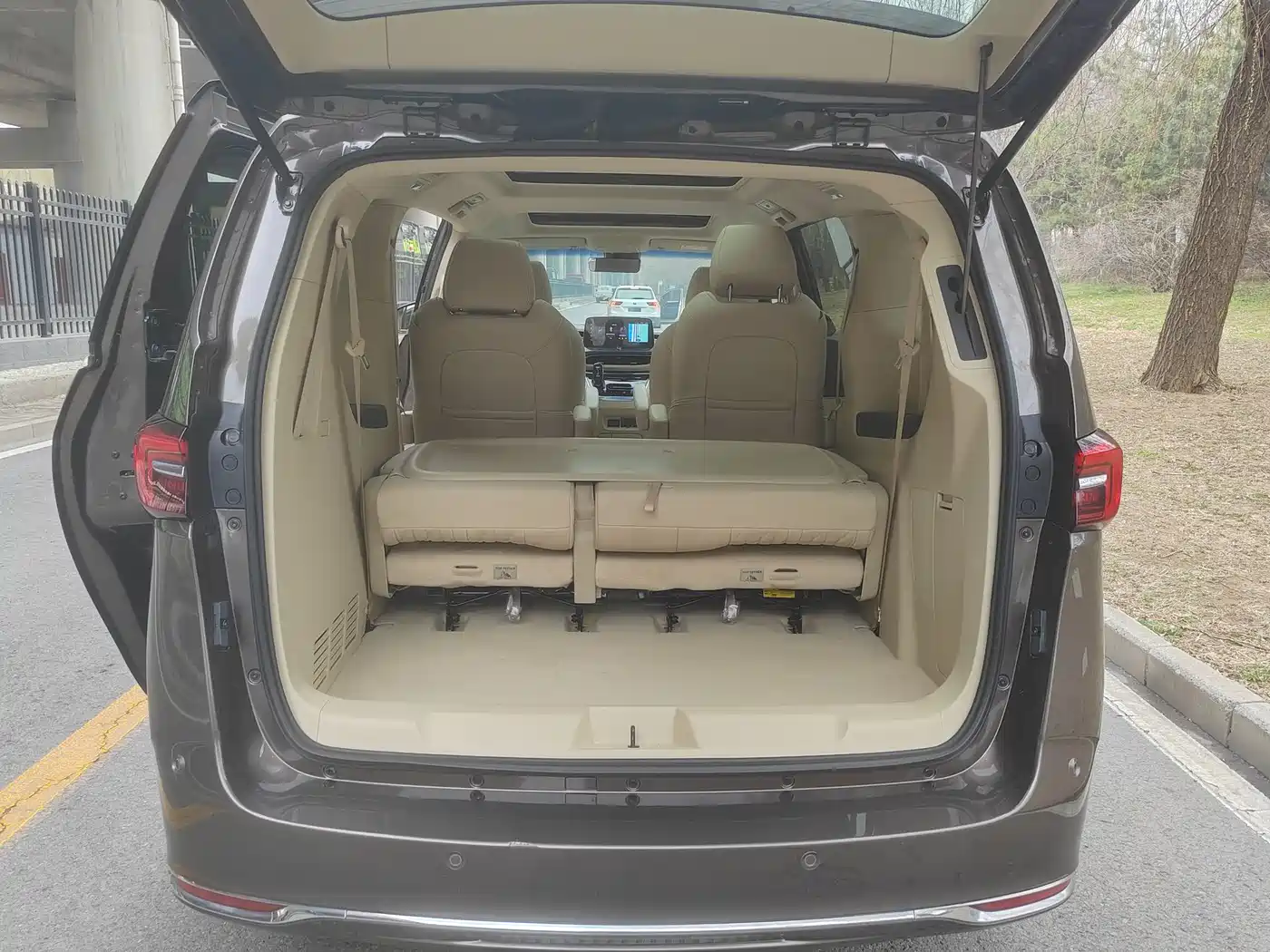 Buick GL8 2023 Land Business Class Smart Premium фото 15