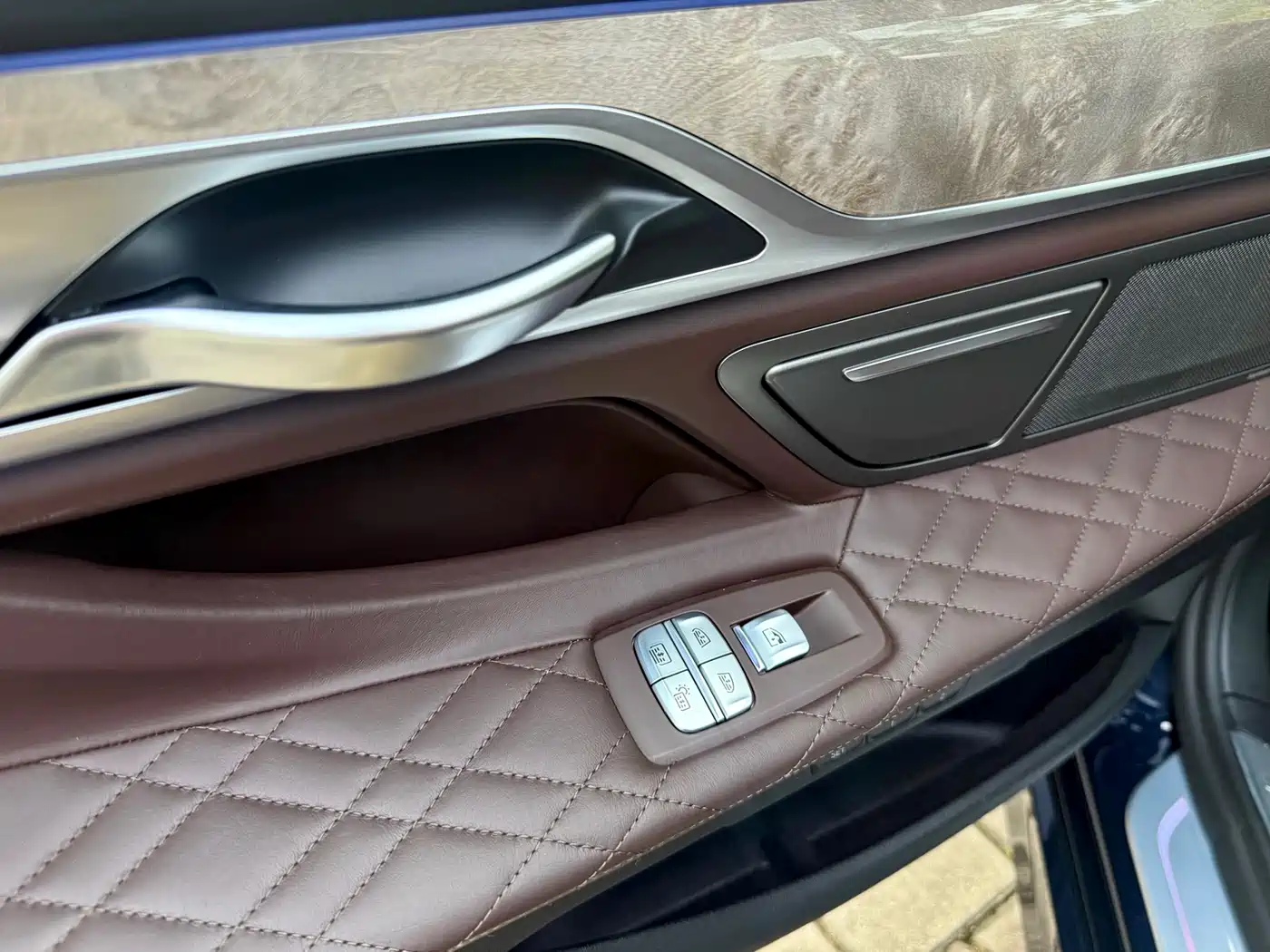BMW 7 Series 2019 740Li Leading Luxury Package фото 11