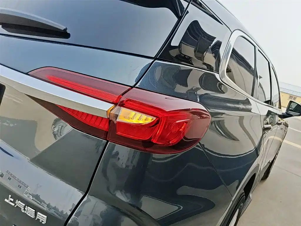 Buick Enclave 2020 28T 2WD Battle Flag Edition фото 8