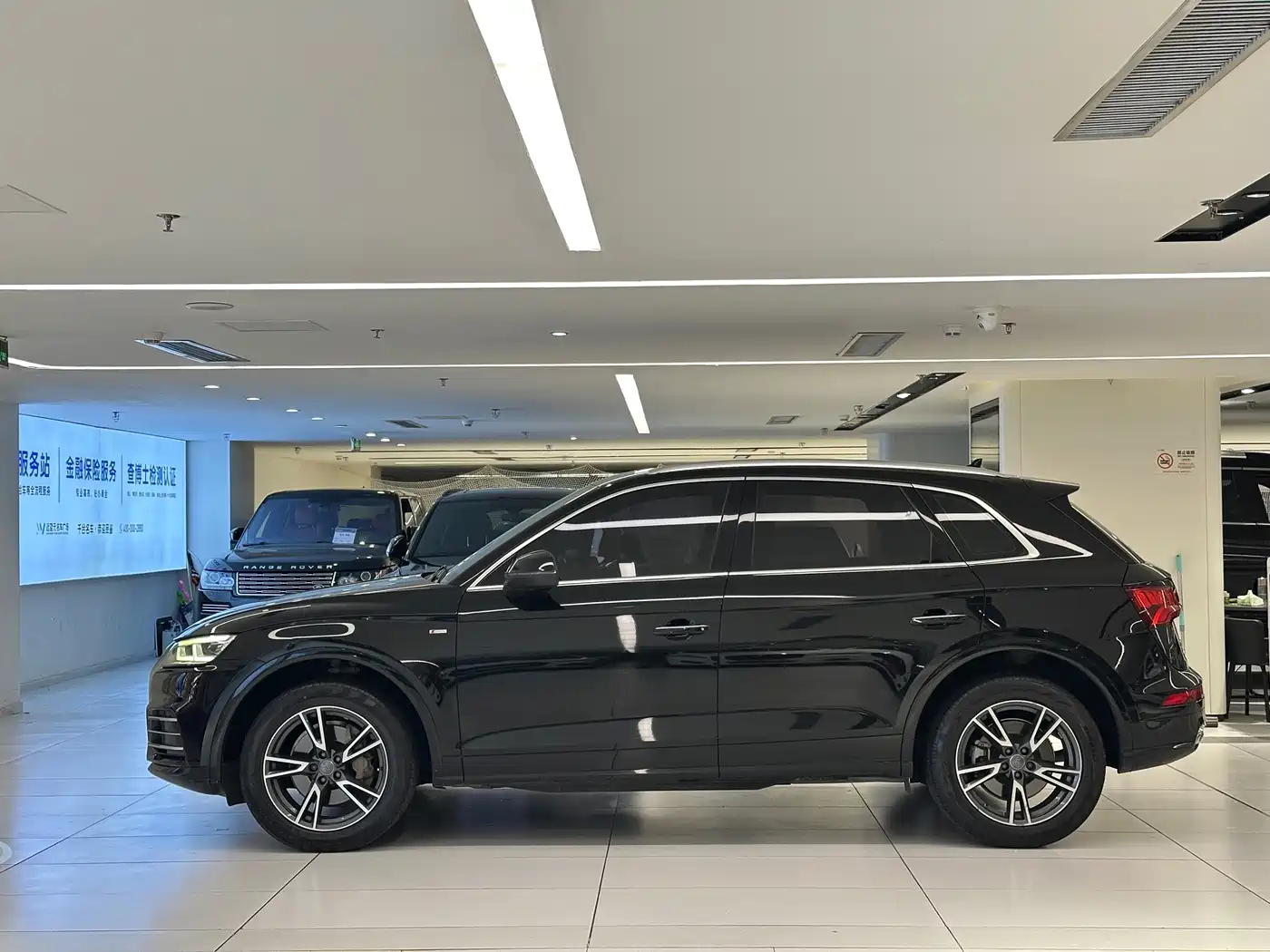 Фото 4 - Audi Q5L