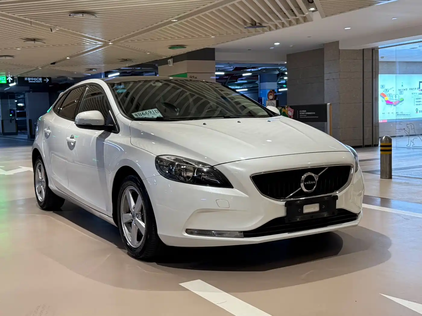 Volvo V40 2017 2017 Cross Country T5 AWD Inscription