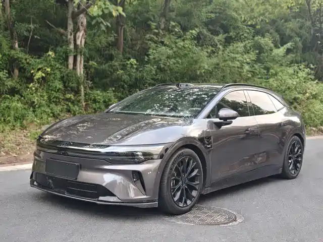 Zeekr 007GT Задний привод, ассистент водителя, 75kWh