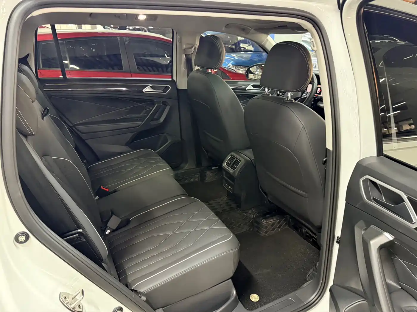 Volkswagen Tiguan L 2023 280TSI 2WD Trend Limited Edition фото 14