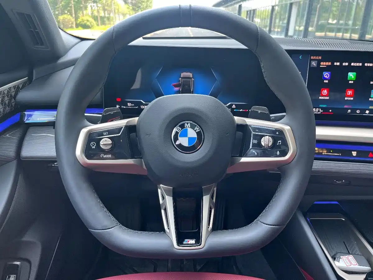 BMW 5 Series 2025 530Li Premium M Sport Package фото 14