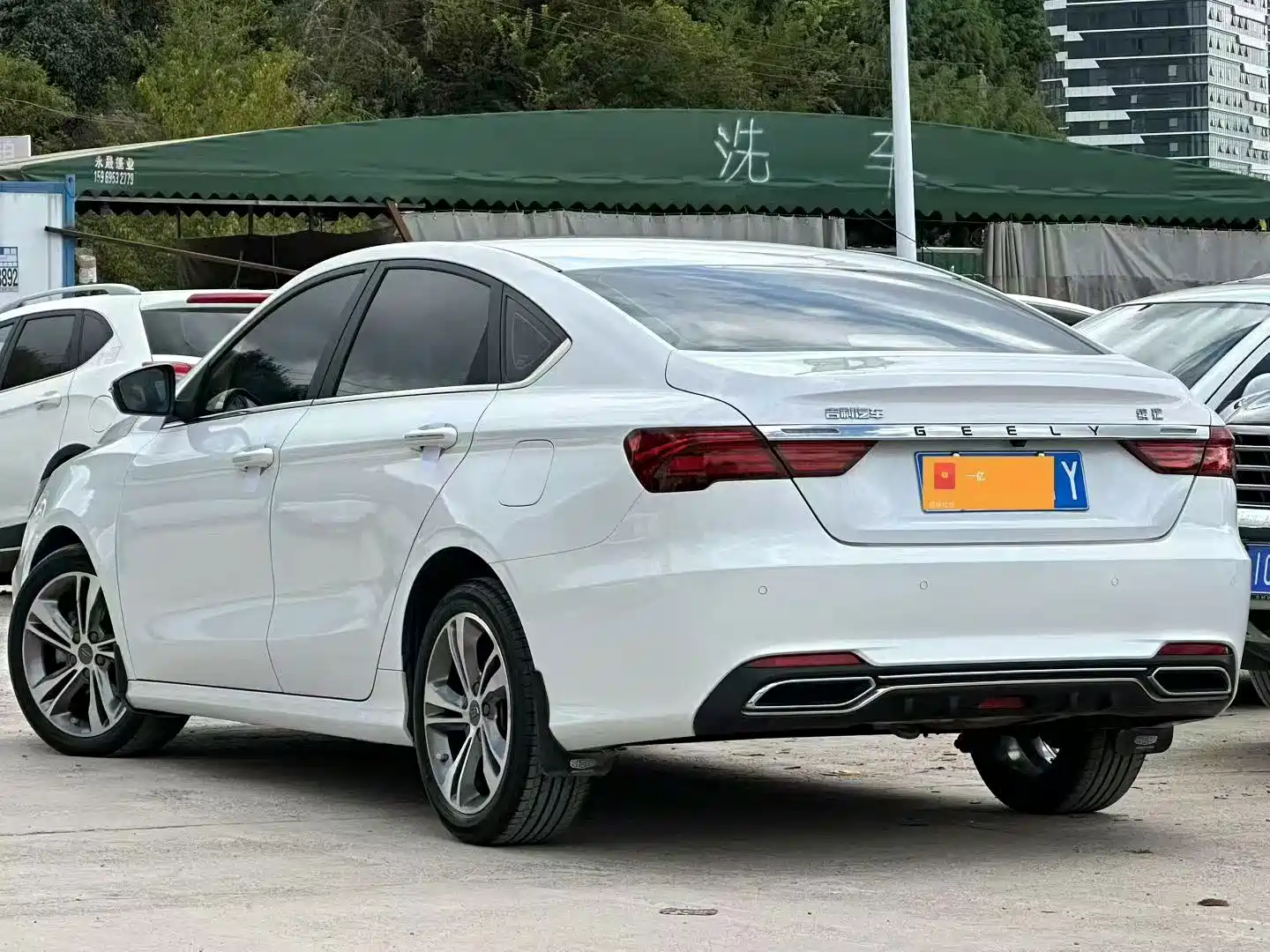 Photo 4 - Geely Binrui