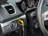 Photo 22 - Porsche Boxster