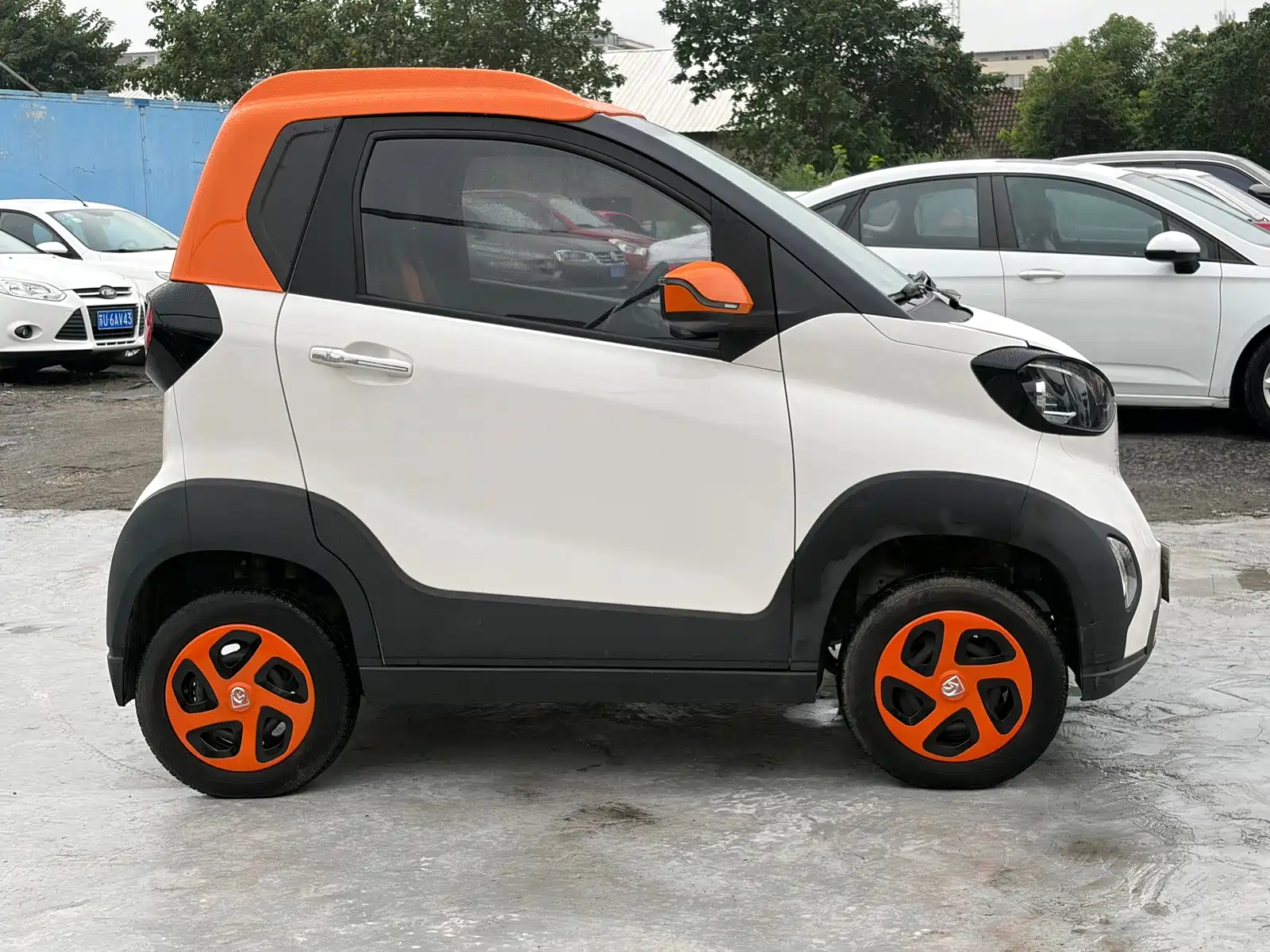 Фото 4 - Baojun E100