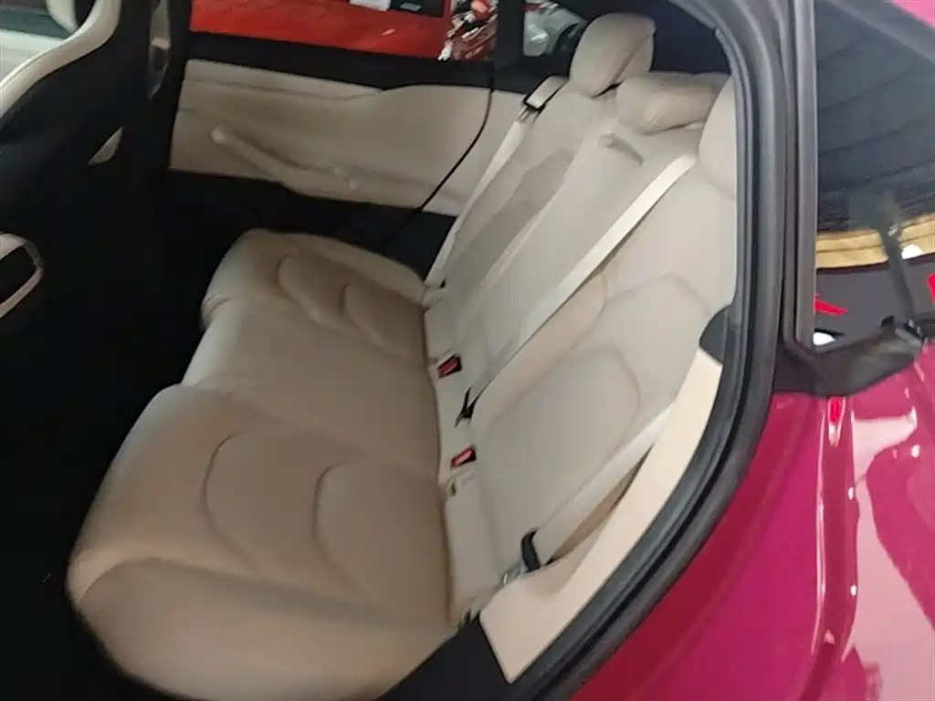 Xiaomi Auto Xiaomi SU7 2024 RWD Ultra Long Range Advanced Smart Driving Pro Edition фото 17