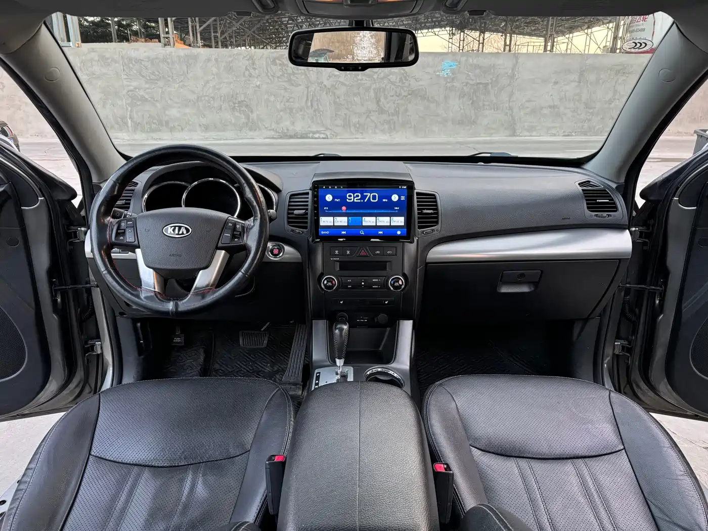 Kia Sorento 2012 2.4L Gasoline Luxury Edition фото 8