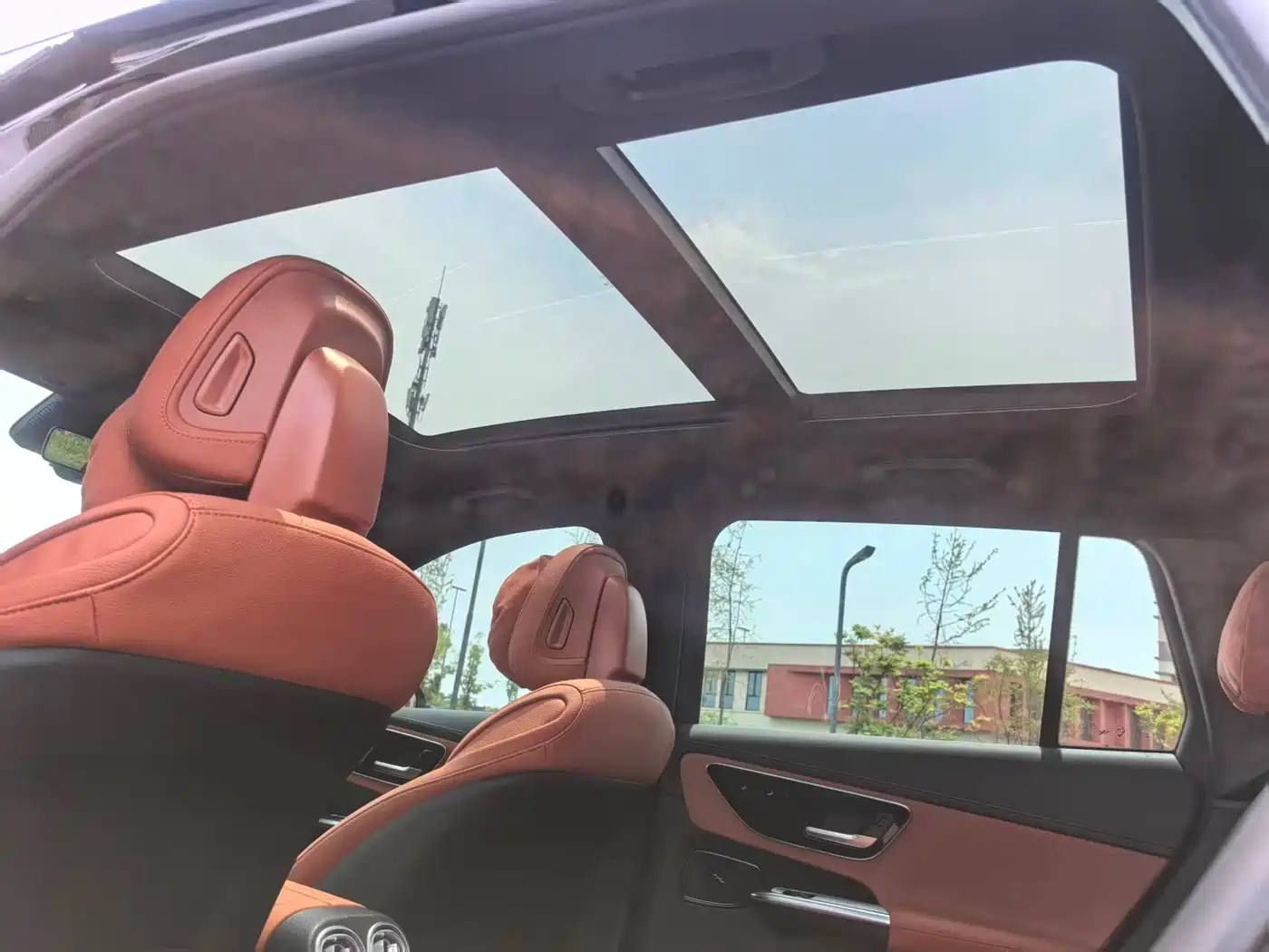 Mercedes-Benz GLC 2025 GLC 300 L 4MATIC Dynamic 5-seater фото 14