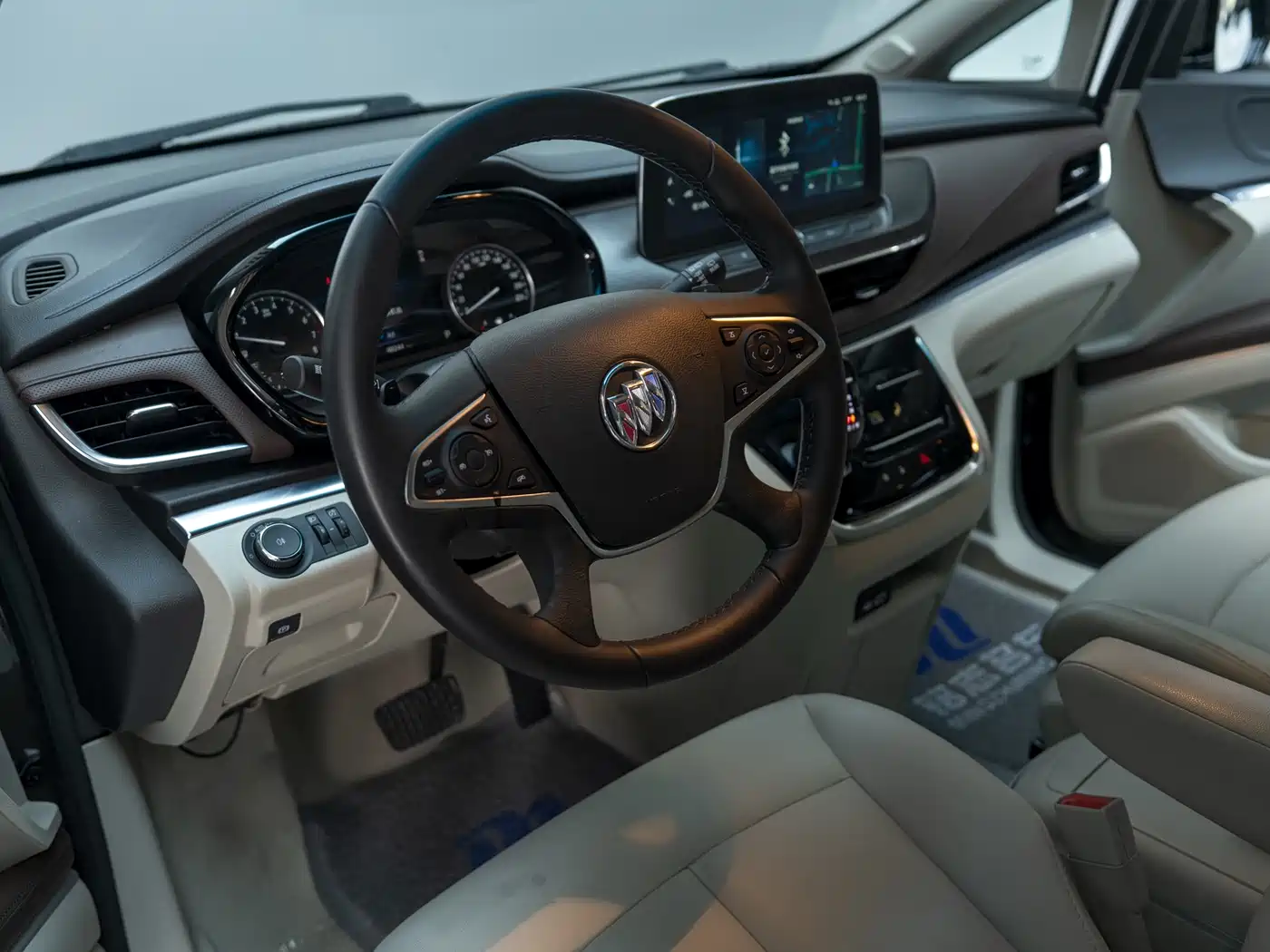 Buick GL8 2021 Land Business Class 652T Luxury фото 8